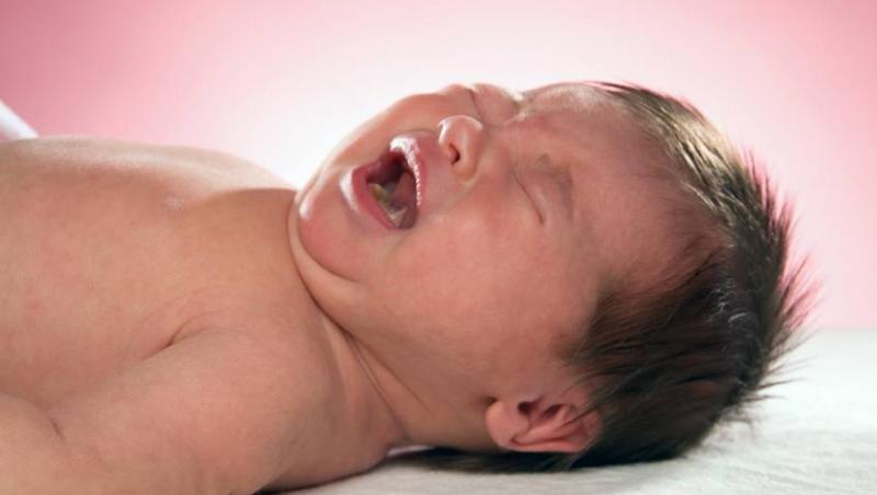 Sfaturi pentru bebelusii care sufera de colici