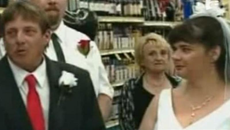 VIDEO! Nunta la supermarket!