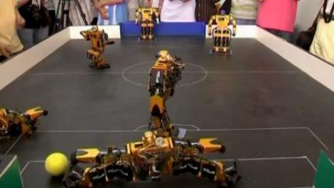 VIDEO! China a castigat Cupa Mondiala. La roboti!