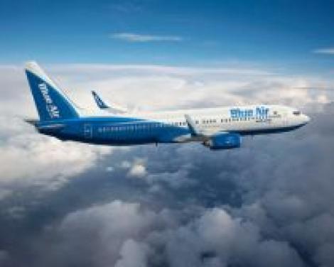 Mai multe firme cer insolventa companiei aeriene low-cost Blue Air