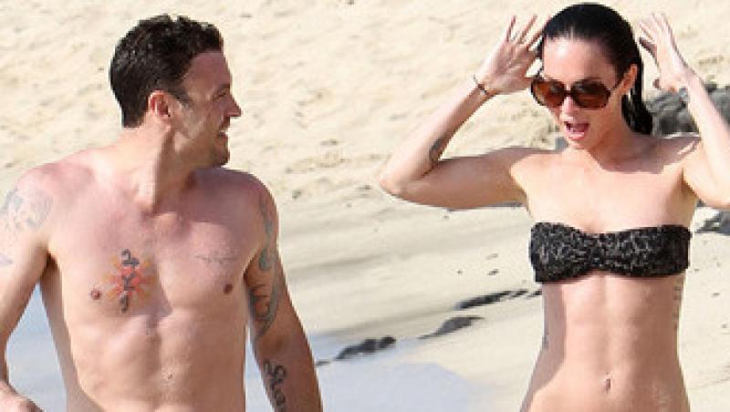 Megan Fox si Brian Austin Green, saruturi patimase in vacanta