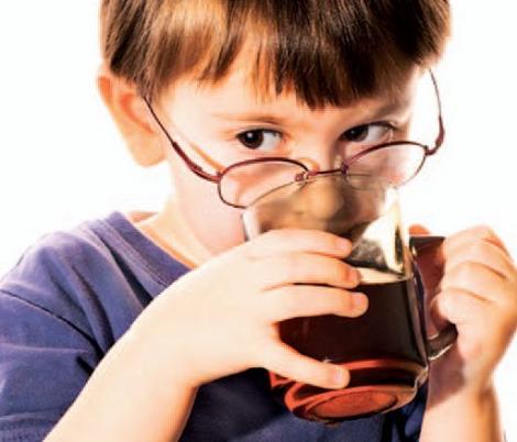 Ceaiul rosu, benefic sanatatii copiilor