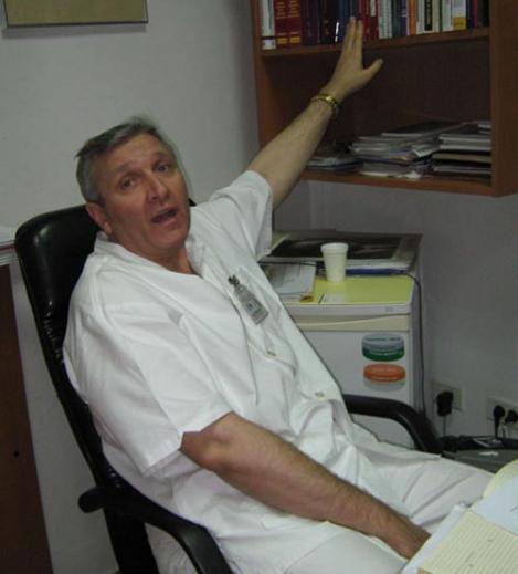 Chirurgul Mircea Beuran implineste 57 de ani