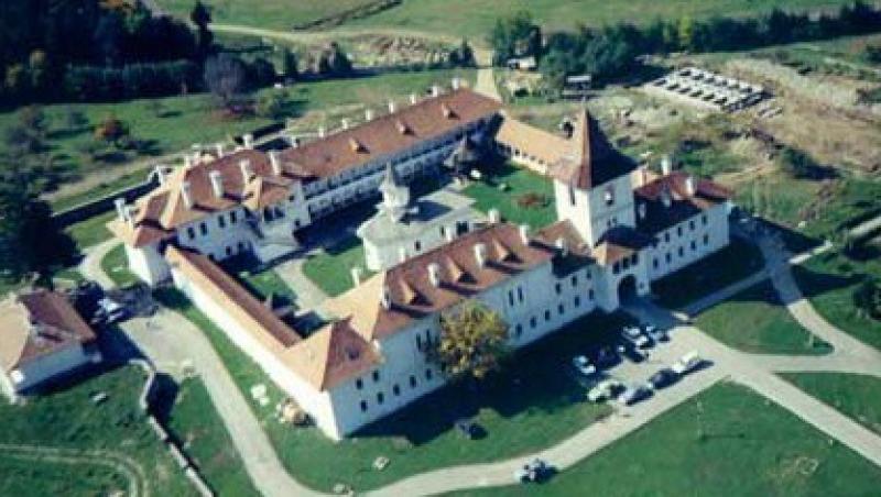 Manuscrise ce atesta infiintarea Manastirii Brancoveanu, gasite in casa cuscrului lui Vasile Blaga