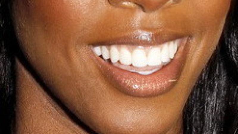 Kelly Rowland: Operatii estetice da, Botox nu! Nu vreau fata impietrita