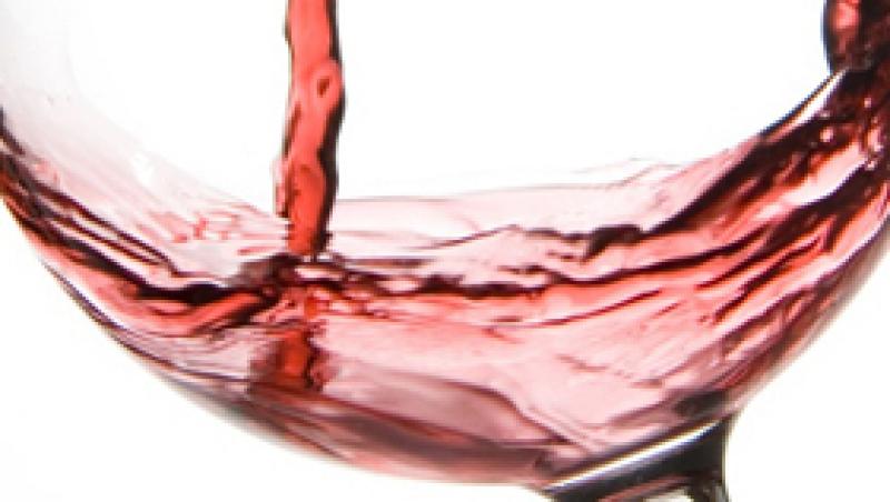 Rusia instituie o noua blocada a vinului moldovenesc