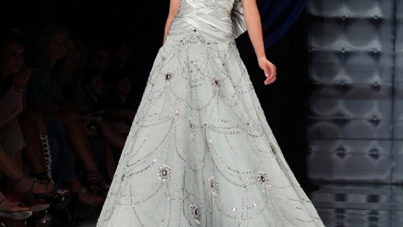 Mirese de vis de la Zuhair Murad