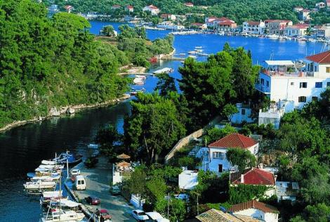 Paxos-Antipaxos, insulele gemene