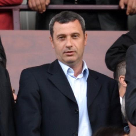 Mircea Rednic a semnat cu formatia azera FK Khazar Lankaran