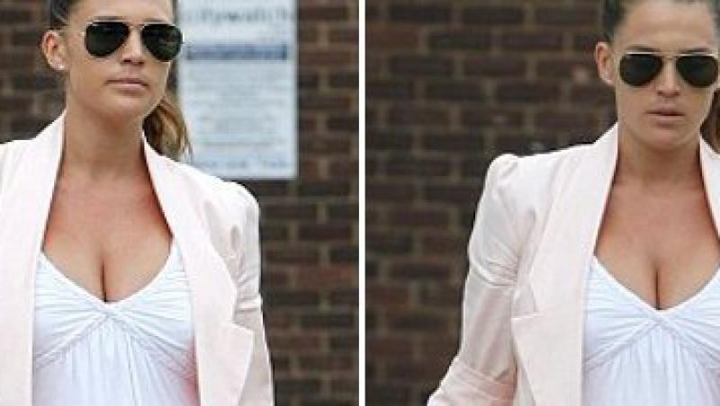 Danielle Lloyd, transparenta imediat dupa nastere