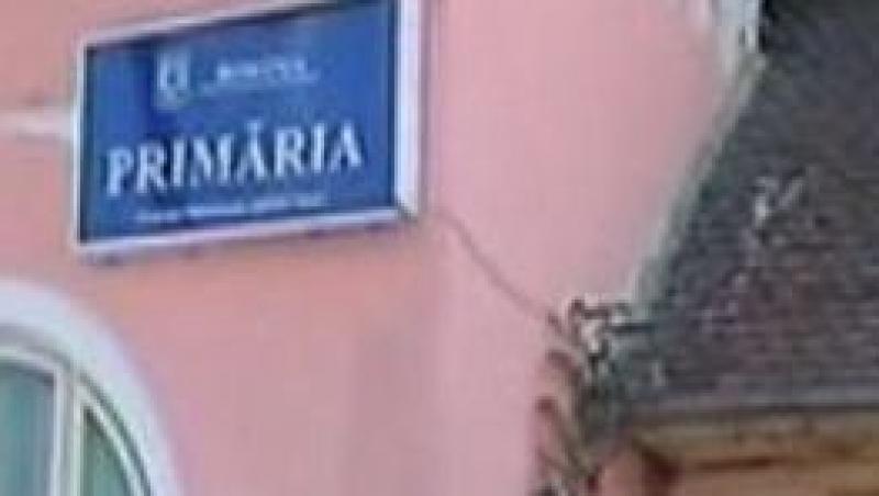 Primarul comunei Maracineni a fost arestat pentru coruptie