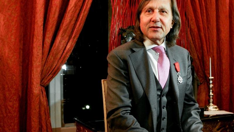 Ilie Nastase s-a indragostit la Acces Direct