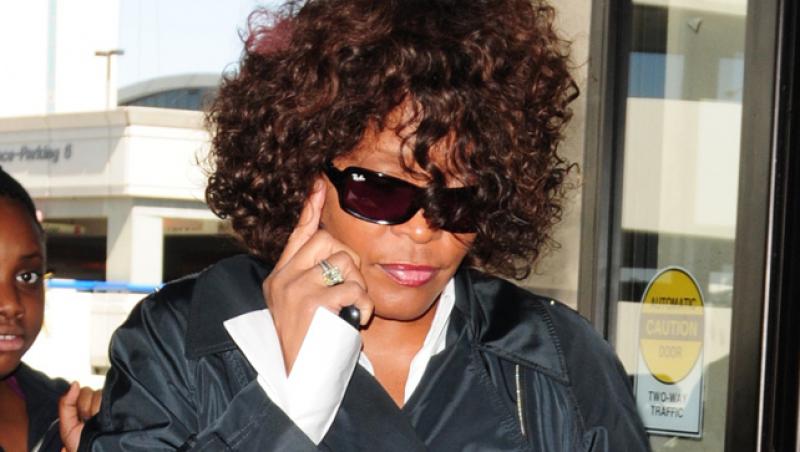 Whitney Houston cheltuie anual  300.000 de dolari pe droguri