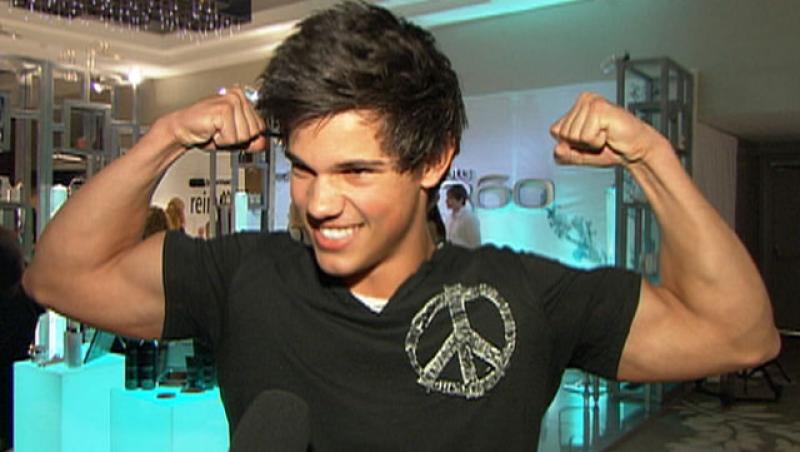 Taylor Lautner s-a ingrasat mai mult de 13 kilograme pentru rolul din Twilight