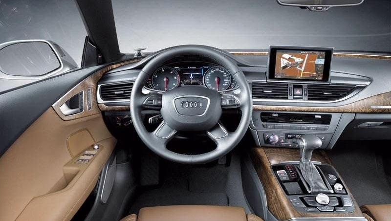 FOTO/ Audi A7, in imagini pe net cu o zi inaintea prezentarii oficiale