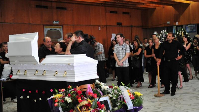 Moartea Madalinei: Vanzatorul pesticidului cu care s-a sinucis a fugit in Serbia