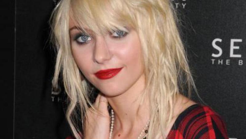 VIDEO! Taylor Momsen - de la 