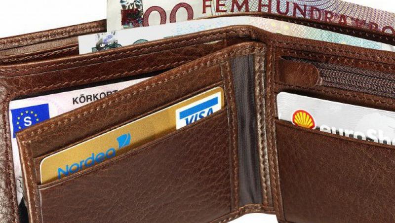 Trei constanteni i-au furat portofelul unui turist german