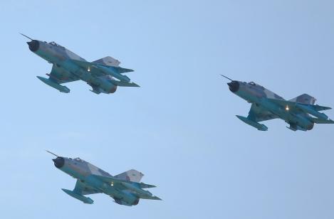 Doua bombardiere rusesti, interceptate de Canada deasupra Atlanticului