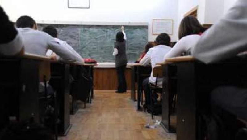 BAC 2010: 33% din elevi au picat examenul