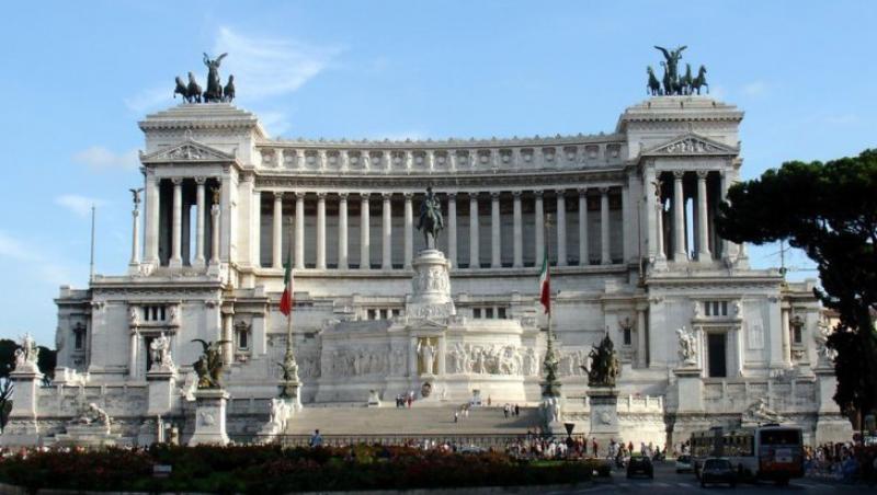 Roman romanesc prezentat in Italia