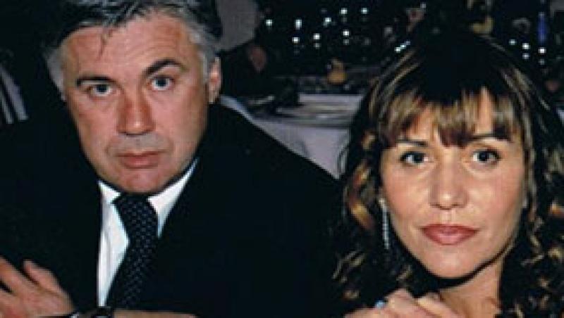 Antrenorul lui Chelsea, Carlo Ancelotti, a divortat pentru o romanca