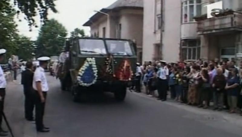 Militarii care au pierit la Tuzla, pe ultimul drum
