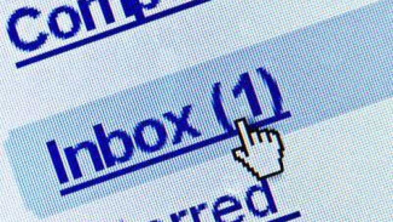 Cum sa trimiti un e-mail sefului