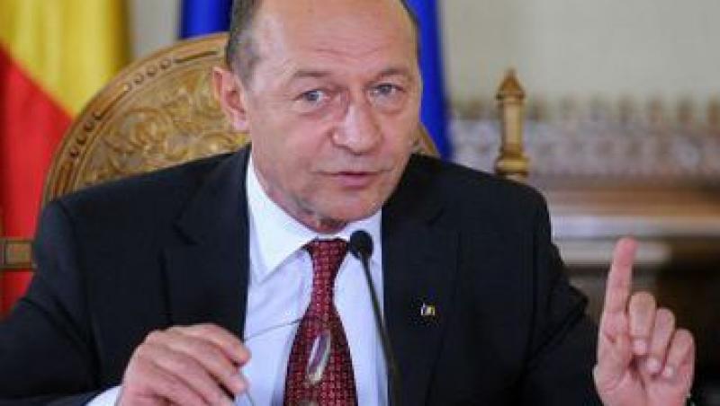Basescu: Daca as fi condus PD-L, nu ar fi ramas niciun politician care nu respecta deciziile partidului