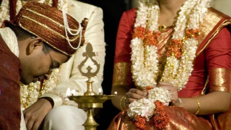 GALERIE FOTO! Istoria rochiei de mireasa