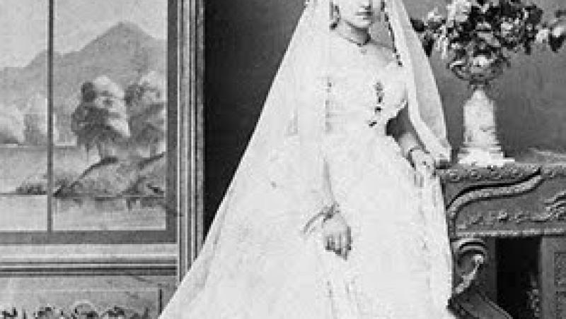 GALERIE FOTO! Istoria rochiei de mireasa