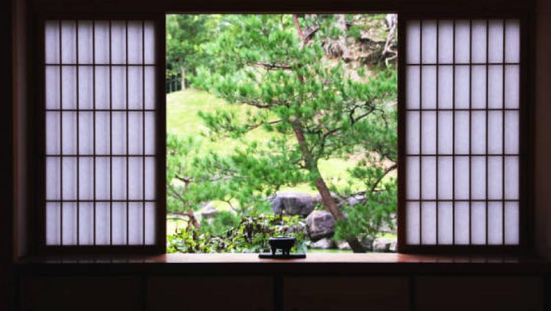 Baia japoneza: armonie, simplitate si liniste