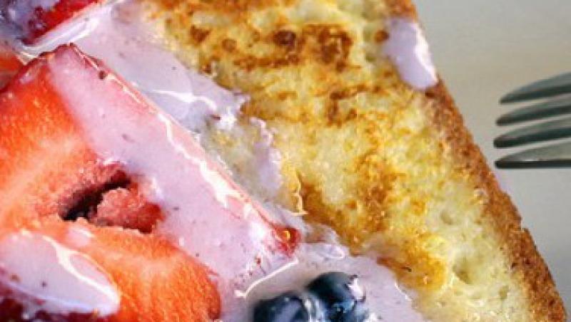 VIDEO! Reteta zilei: french toast cu scortisoara