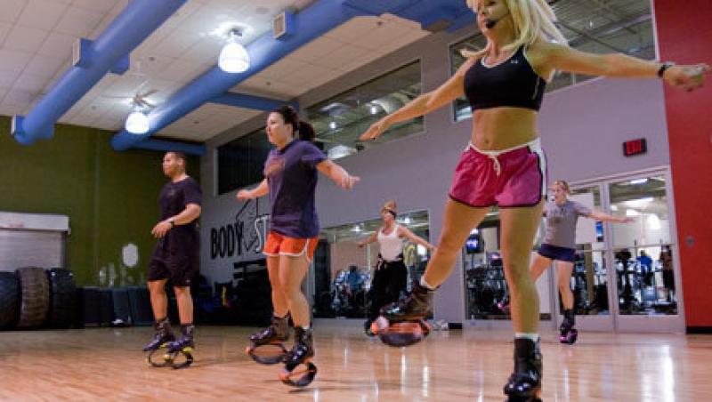 VIDEO! Kangoo Jumps imbina sportul cu distractia