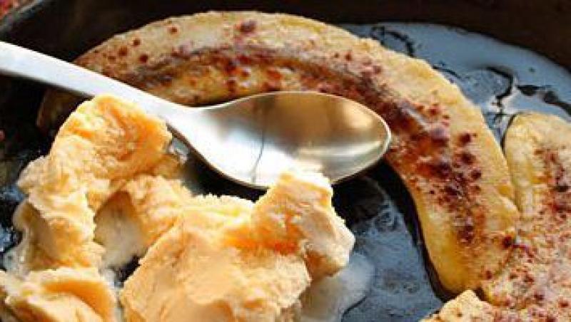 Reteta zilei: Banana coapta in sos de struguri
