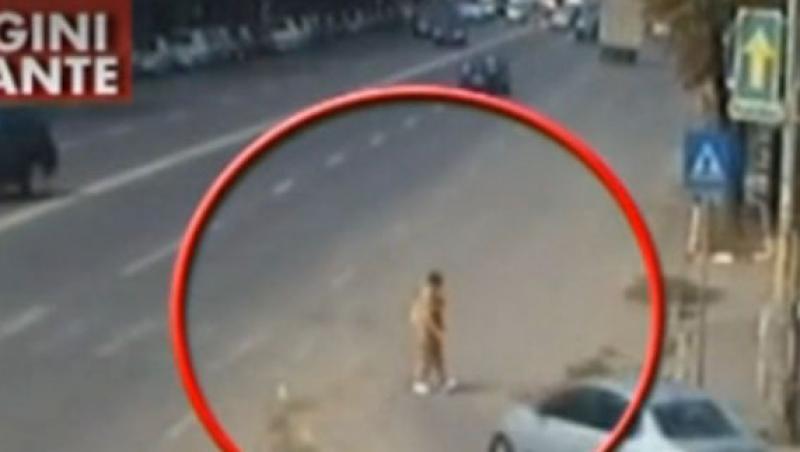 VIDEO! Batrana lovita pe trecerea de pietoni chiar in fata politistilor