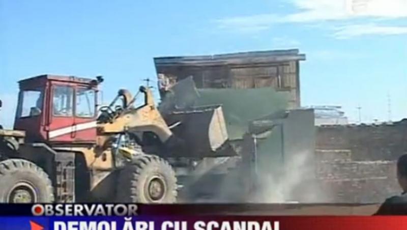 VIDEO! Demolare cu scandal in Craiova
