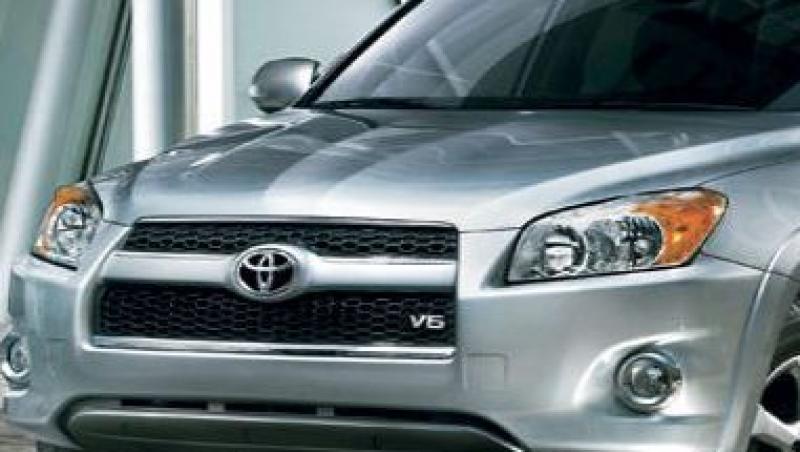 Facelift la Toyota RAV4