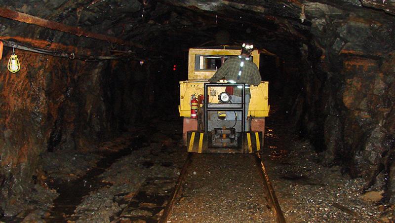 Bucurie in Chile. Minerii blocati de 18 zile in subteran sunt in viata
