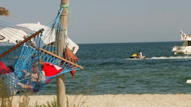 Amenzi pentru camparea pe plajele din Vadu si Corbu