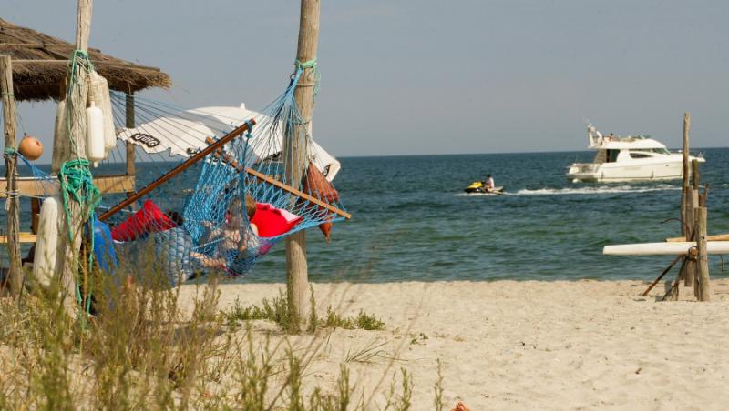 Amenzi pentru camparea pe plajele din Vadu si Corbu