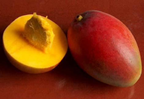 Slabeste cu mango si fructe de padure!