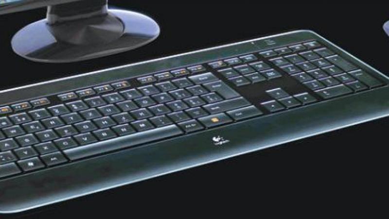 Logitech a lansat tastatura wireless de noapte