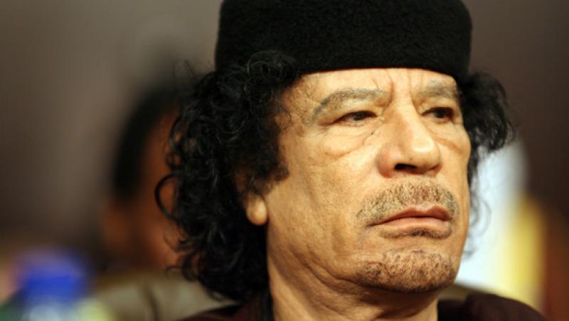 Gaddafi face show la Roma