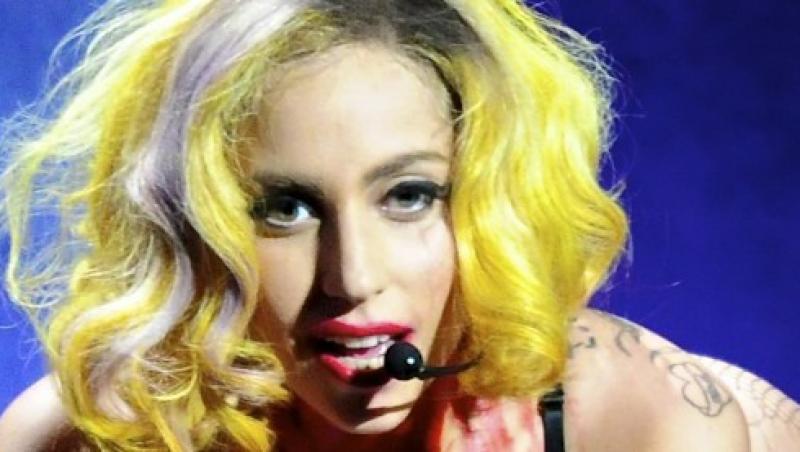 Lady Gaga le cere fanilor sa stea departe de droguri