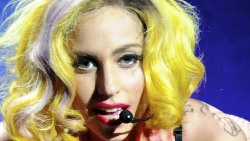 Lady Gaga le cere fanilor sa stea departe de droguri