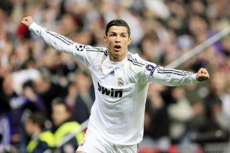 Real Madrid a incasat 102 mil. € numai din vanzarea tricourilor cu Ronaldo