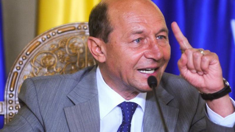 Presedintele, sanatos-tun: Basescu a petrecut aseara la Neptun