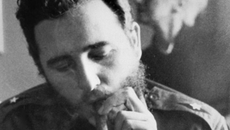 Fidel Castro il avertizeaza pe Obama sa nu atace Iranul
