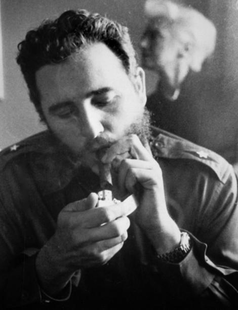 Fidel Castro il avertizeaza pe Obama sa nu atace Iranul